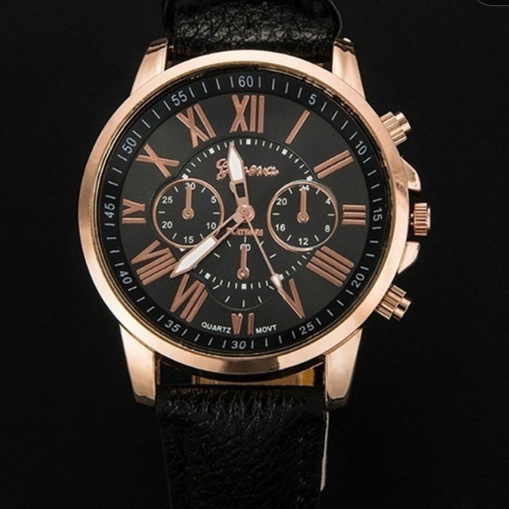 ONE LEFT NWT Women's Geneva Watch - Picture 1 of 3